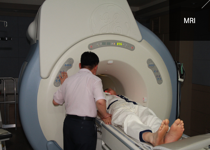 MRI